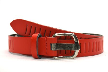 3 cm rode riem perfo 426