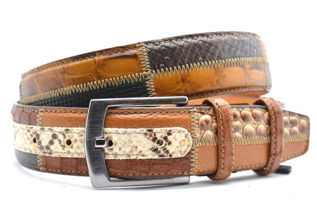 Handgemaakte exclusieve patchwork riem. Deze riem is met de hand