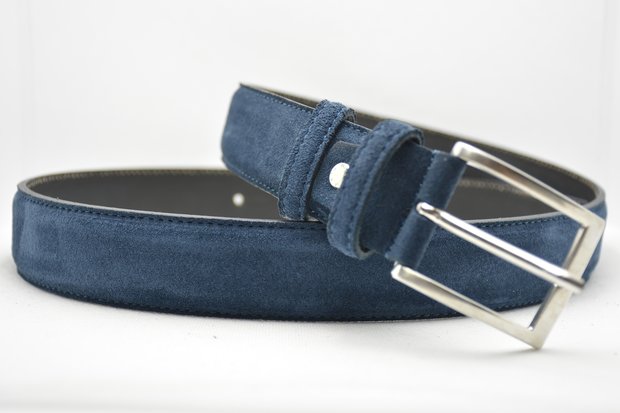 Volgen Overlappen zal ik doen 3,5cm pantalon riem blauw suède van het merk Timbelt - Moderiemen.nl