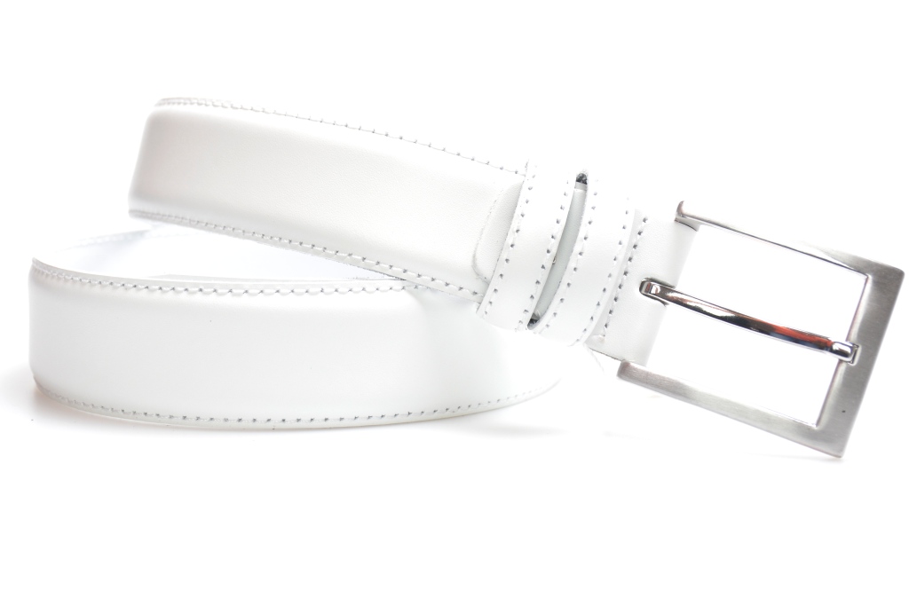 bijwoord Bij wet Controversieel stijlvolle witte pantalon riem van 100% leder, 3,5 cm breed voorzien van  mooie metalen gesatineerde gesp. - Moderiemen.nl